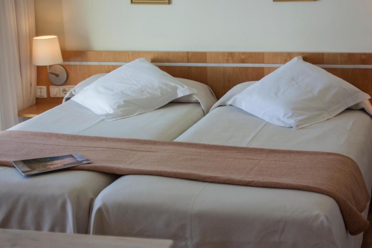 Hotel Ancora Palamós Esterno foto