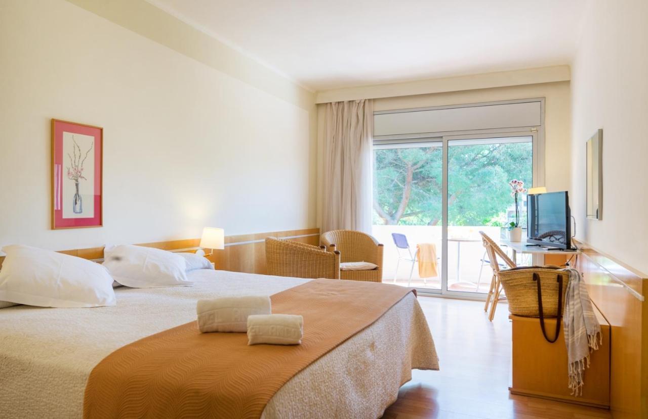Hotel Ancora Palamós Esterno foto