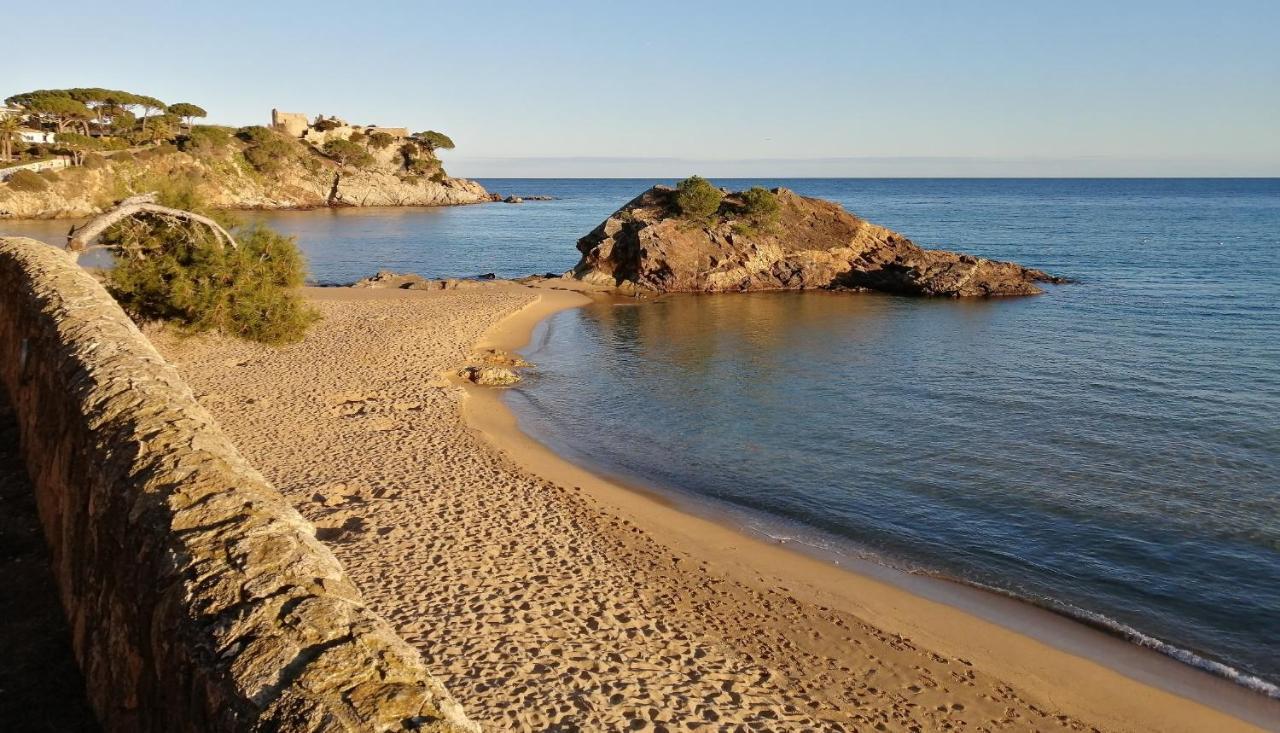 Hotel Ancora Palamós Esterno foto